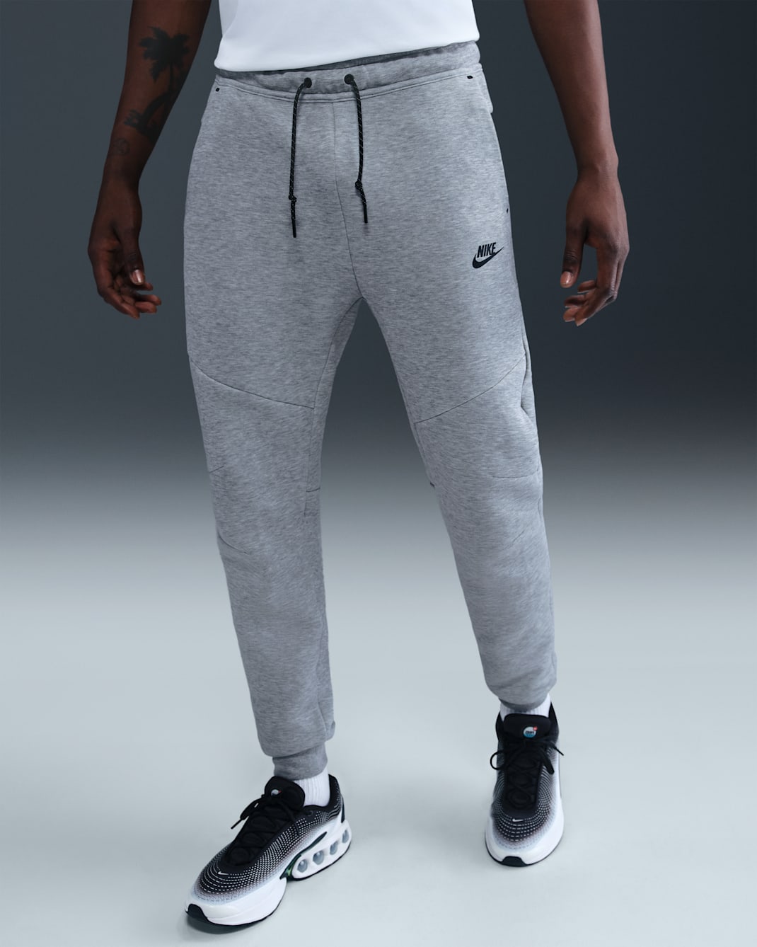 Nike Tech Men's Fleece Joggers - Dark Grey Heather/Black