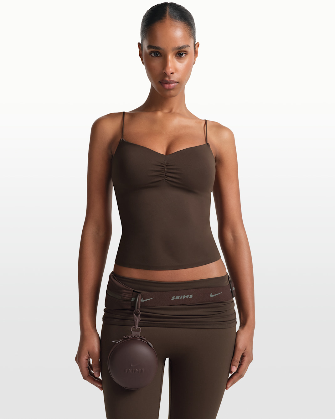 NikeSKIMS Women's Hardshell Round Case - NSKM PHOENIX/NSKM PHOENIX