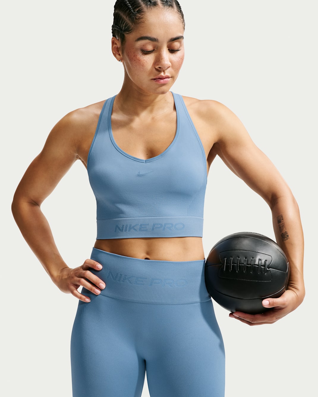 Nike Pro Seamless Women's Dri-FIT Cropped Tank Top - Work Blue