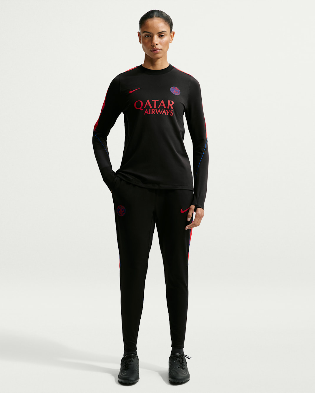 Calças de futebol de malha Nike Dri-FIT Strike Paris Saint-Germain para mulher - Preto/Vermelho Global/Vermelho Global