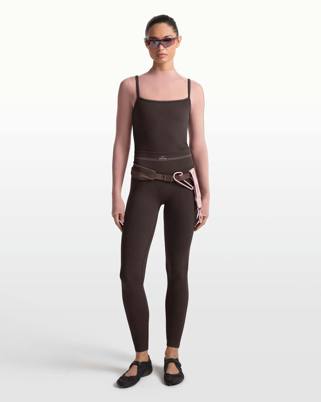 Leggings NikeSKIMS Ribbed Seamless med hög midja 66 cm för kvinnor - NSKM PHOENIX/NSKM TRUFFLE