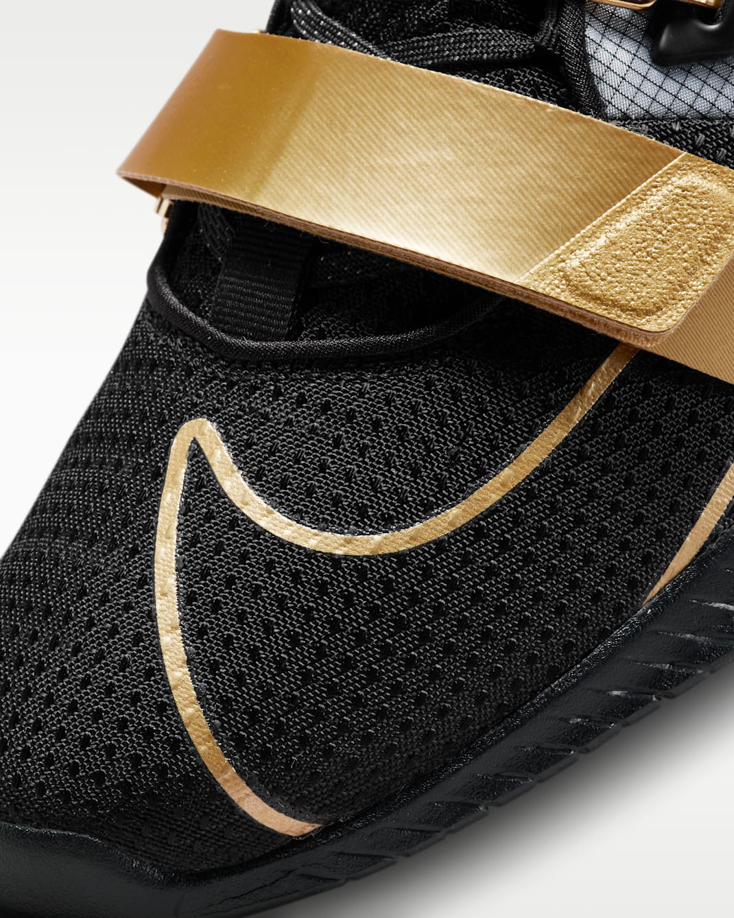 Tenis de levantamiento de pesas Nike Romaleos 4 - Negro/Oro metalizado/Blanco/Oro metalizado