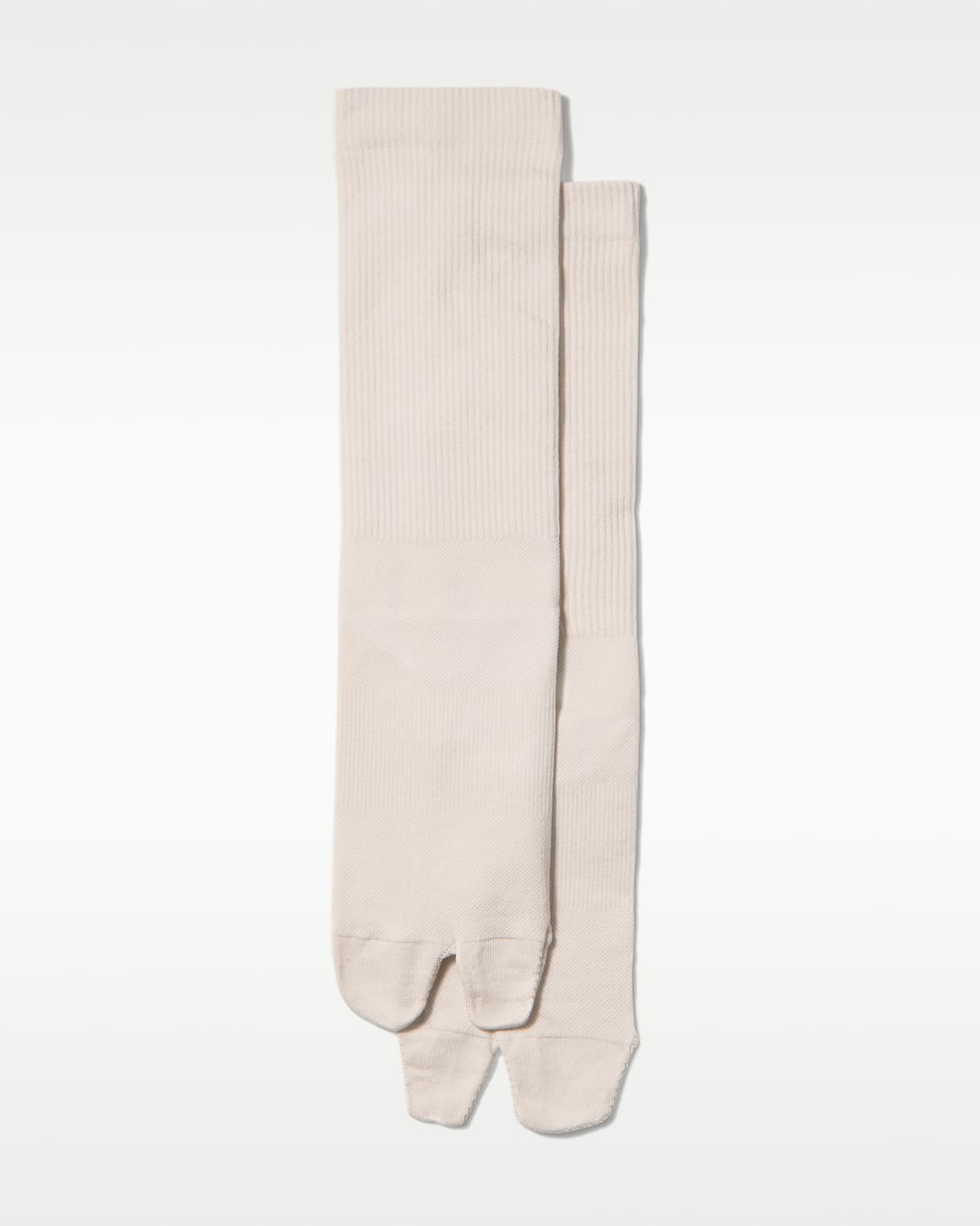 NikeSKIMS Rift Split-Toe Crew Socks (1 Pair)