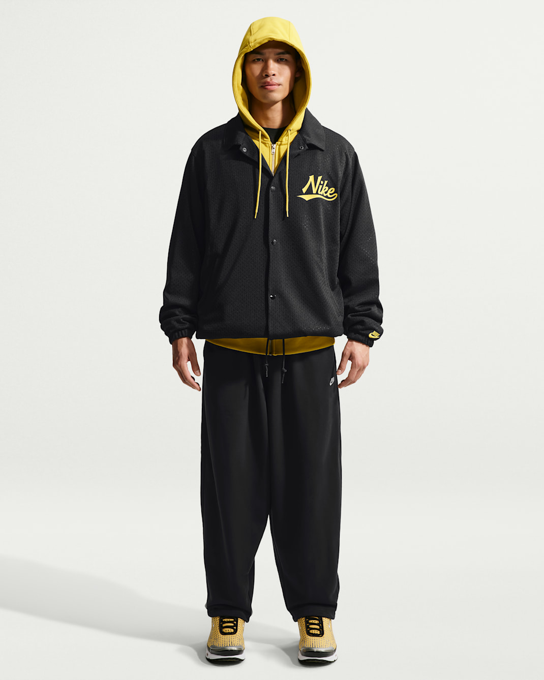 Nike Sportswear Club Men's Oversized French-Terry Trousers - Black/Black/White