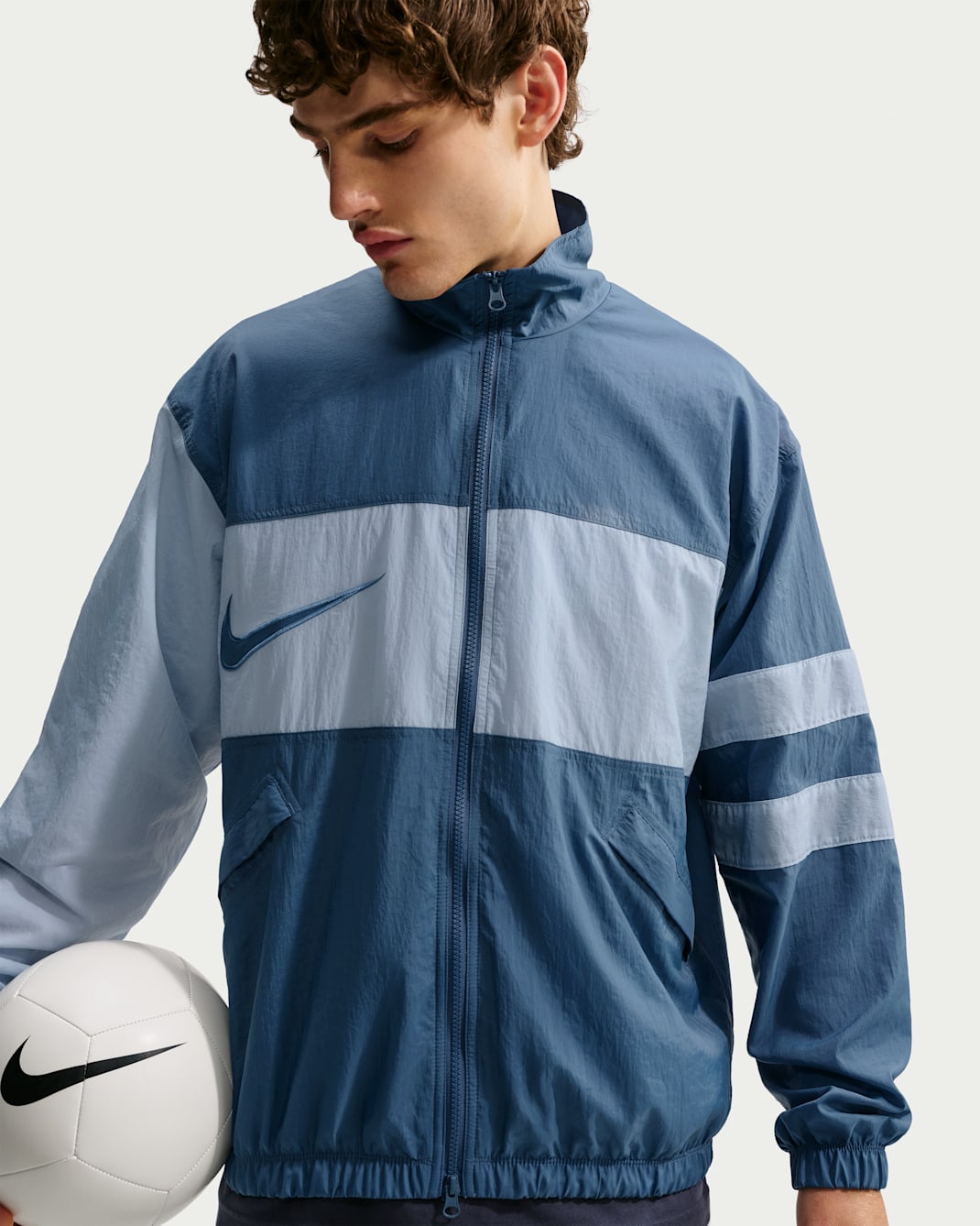 Nike i96 Repel Fußball-Trainingsjacke aus Webmaterial (Herren) - New Slate/Light Armory Blue/New Slate