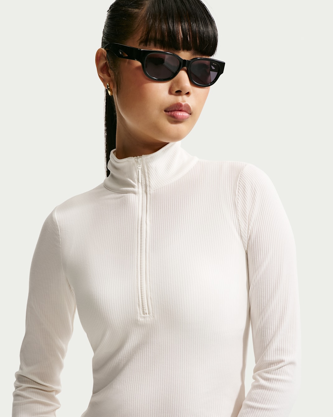 Nike Sportswear Chill Knit Women's Tight Quarter-Zip Long-Sleeve Ribbed Top - Sail/Black