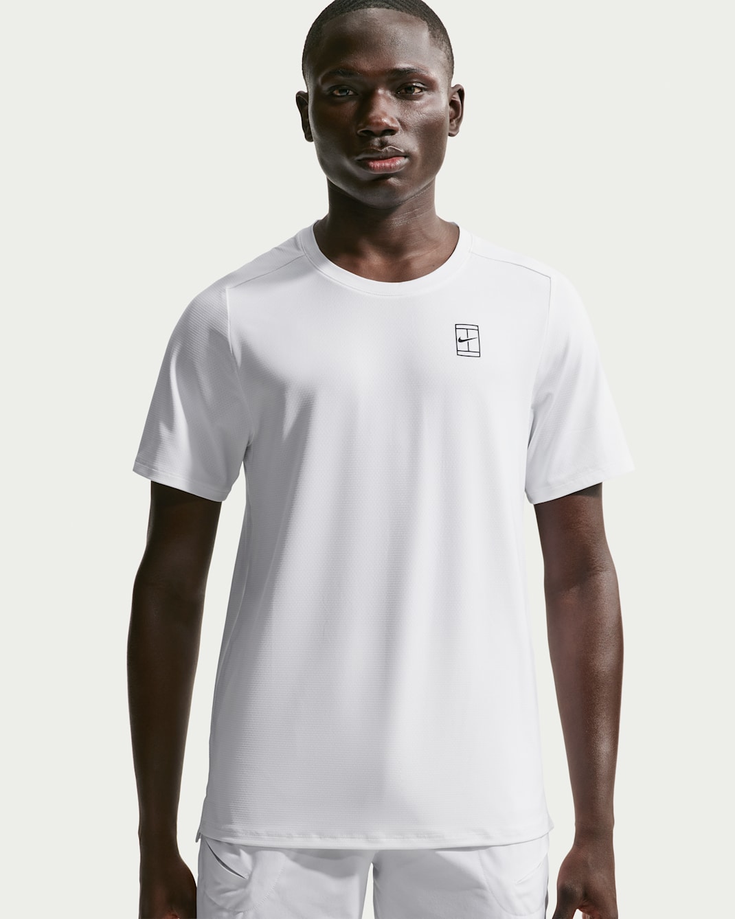 NikeCourt Advantage Men's Dri-FIT Tennis Top - White/Black