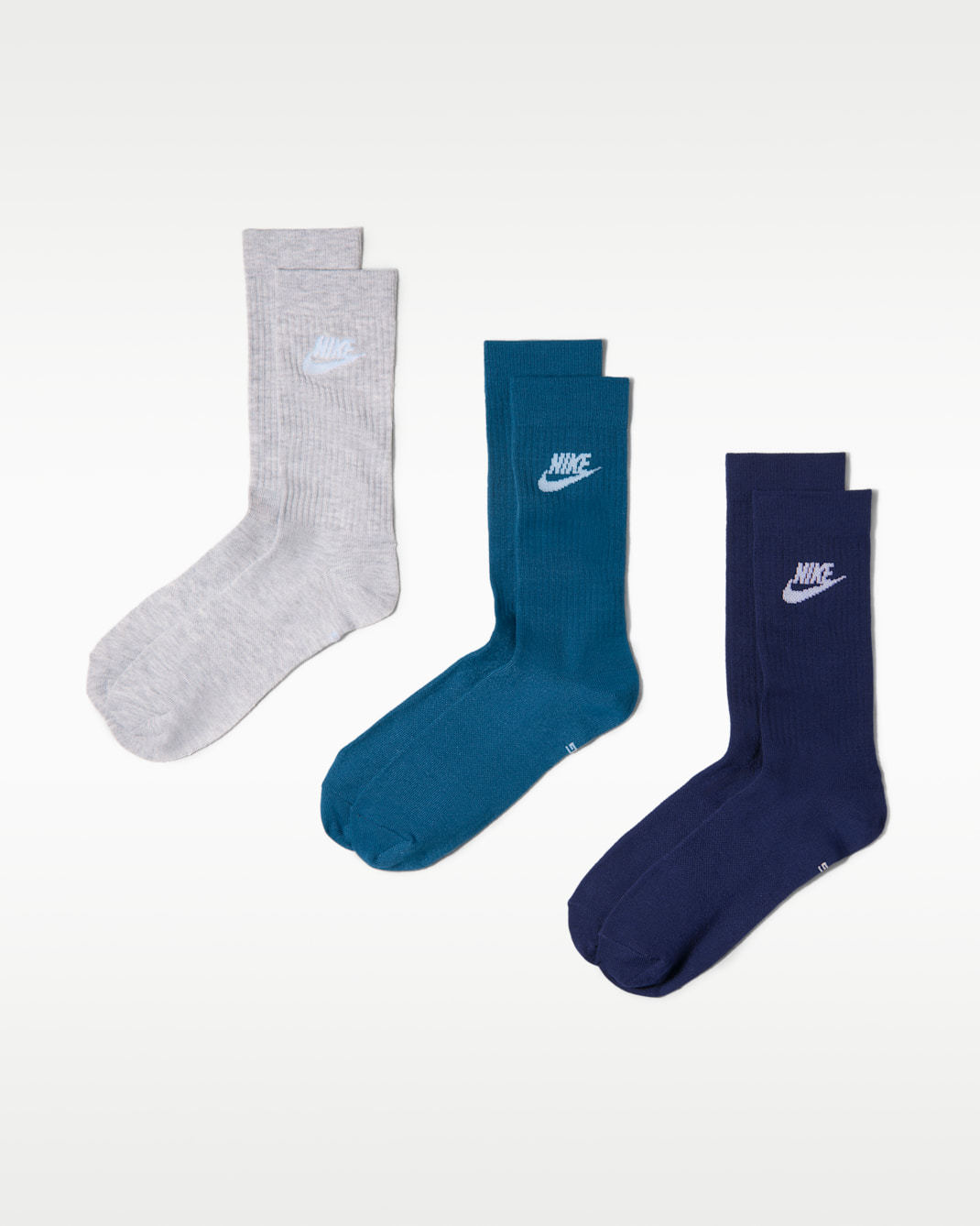 Nike Sportswear Everyday Essential 中筒襪 (3 雙) - 多種顏色