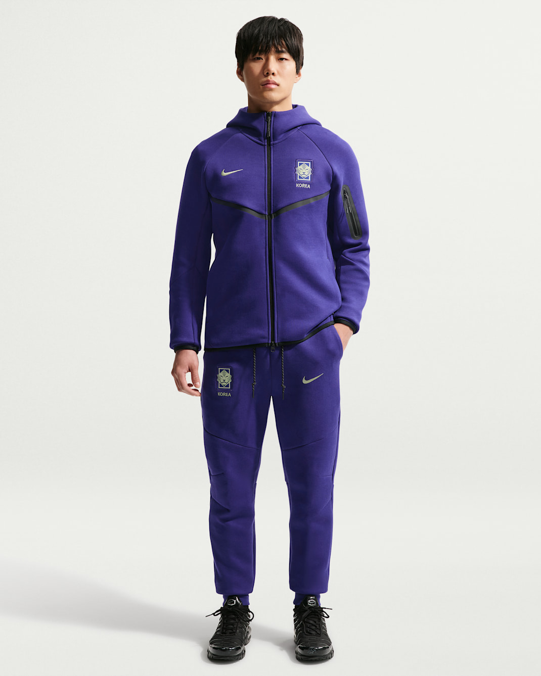 대한민국 테크 플리스 남성 나이키 축구 조거 - 리전시 퍼플/라이트 리퀴드 라임