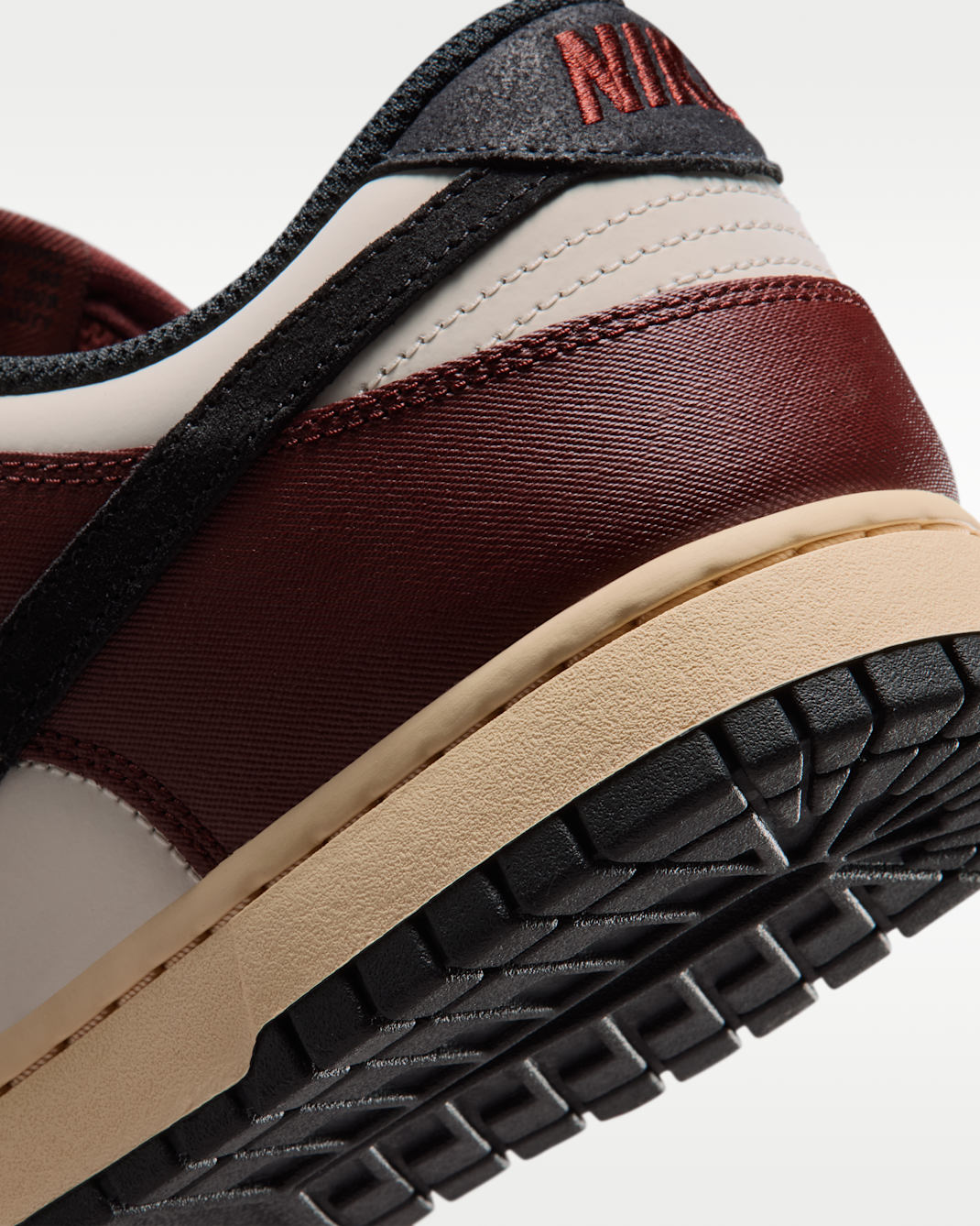Nike Dunk Low Retro Men's Shoes