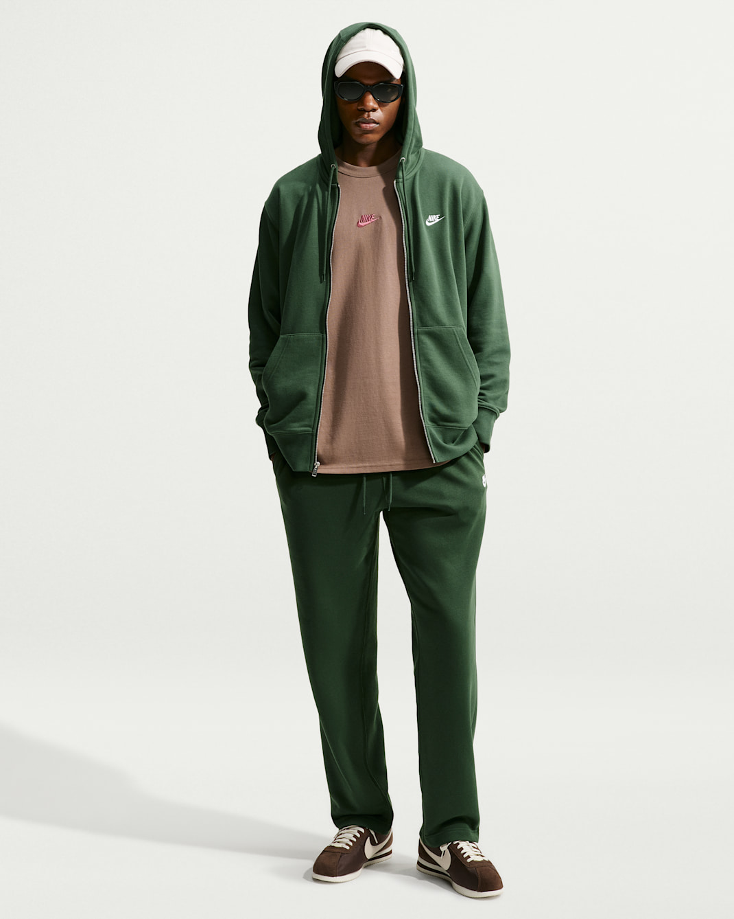 Nike Club Men's Open-Hem Fleece Pants - Fir/Fir/White