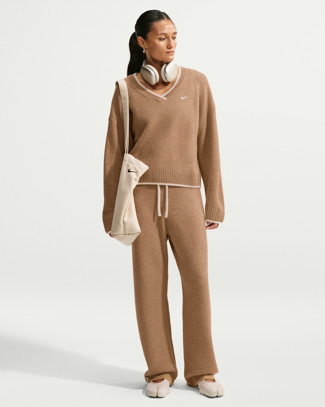 Pantaloni a vita media Nike Sportswear Chill Knit – Donna - Parachute Beige/Heather/Bianco/Bianco