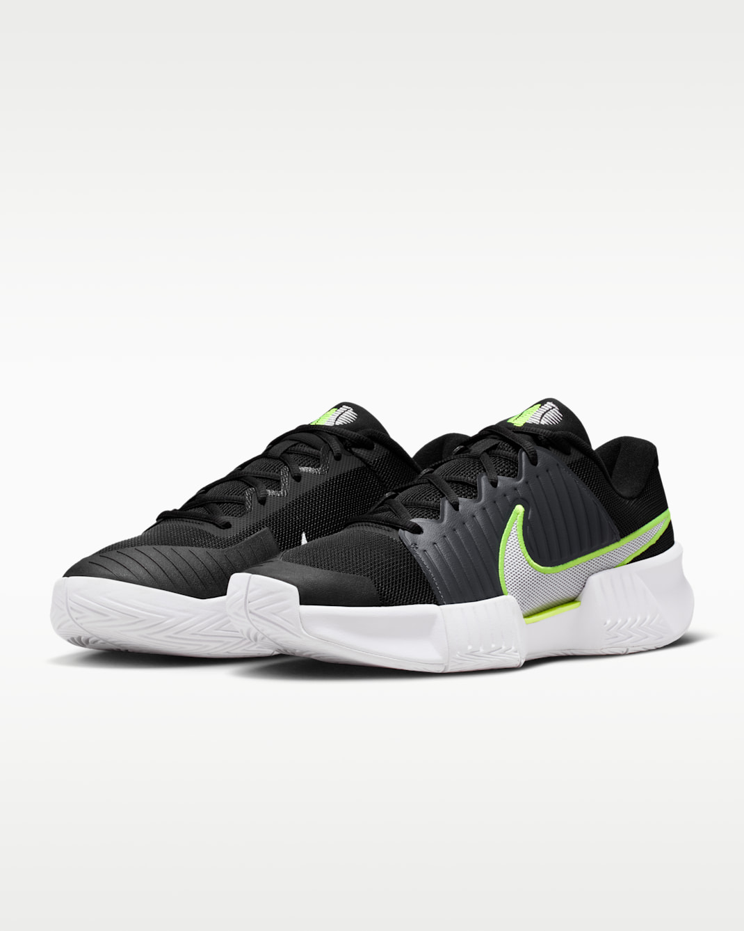Nike GP Challenge Pro Men's Hard Court Tennis Shoes