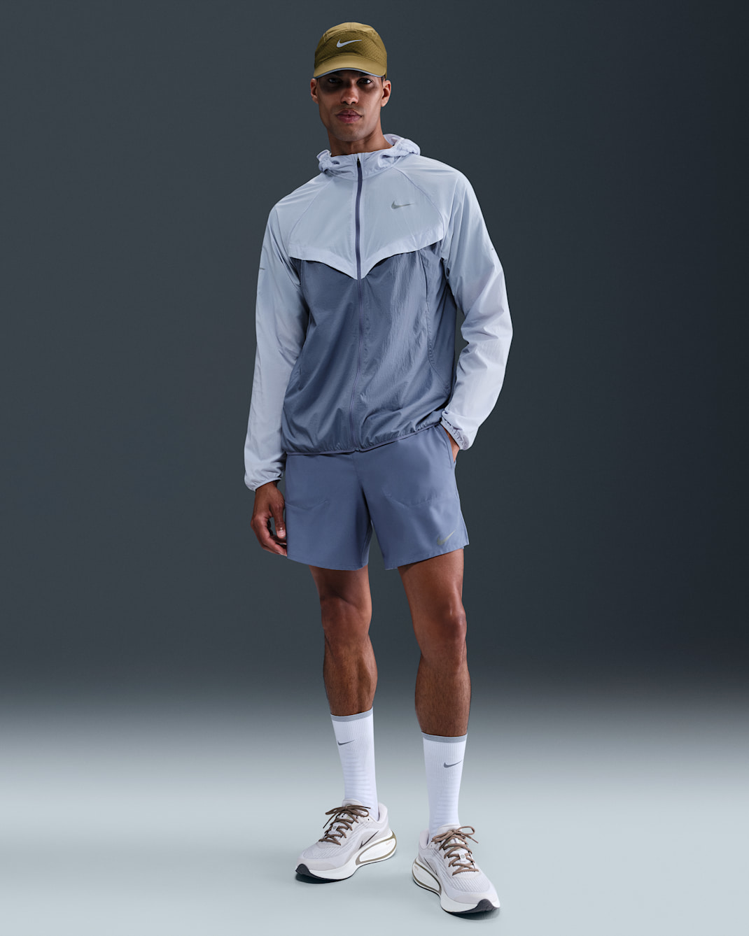 Nike Stride Shorts de correr Dri-FIT de 18 cm 2 en 1 para hombre - Índigo mundial/Índigo mundial/Negro