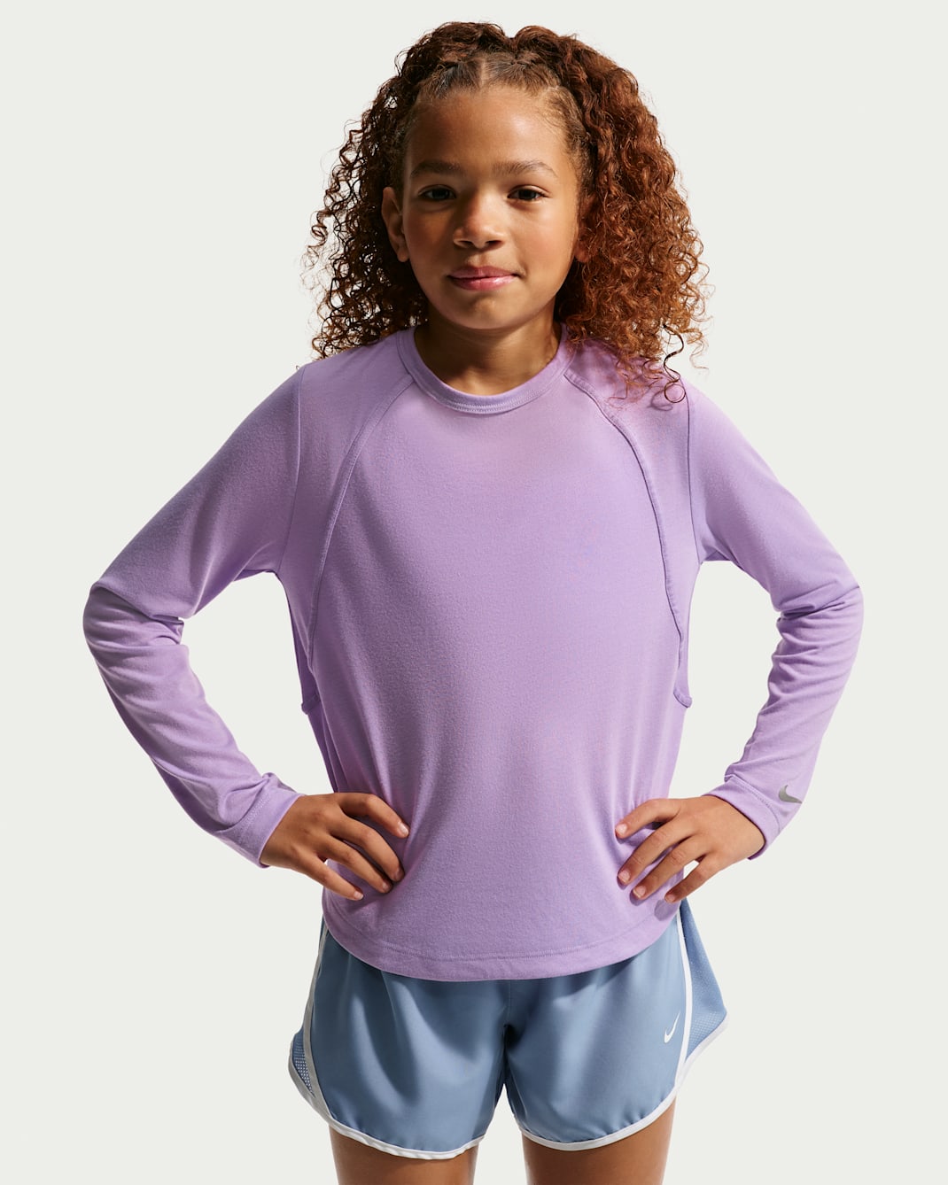 Playera de correr de manga larga Dri-FIT para niña talla grande Nike Tempo - Violeta estrella/Violeta estrella
