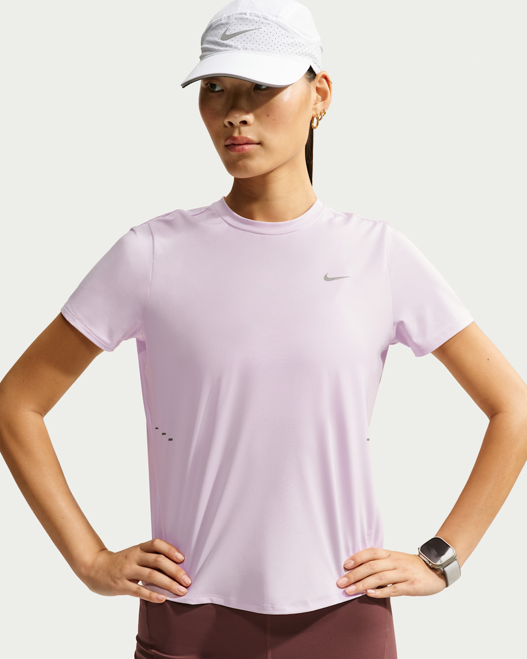 Playera de correr de manga corta Dri-FIT para mujer Nike Swift - Lila desteñido