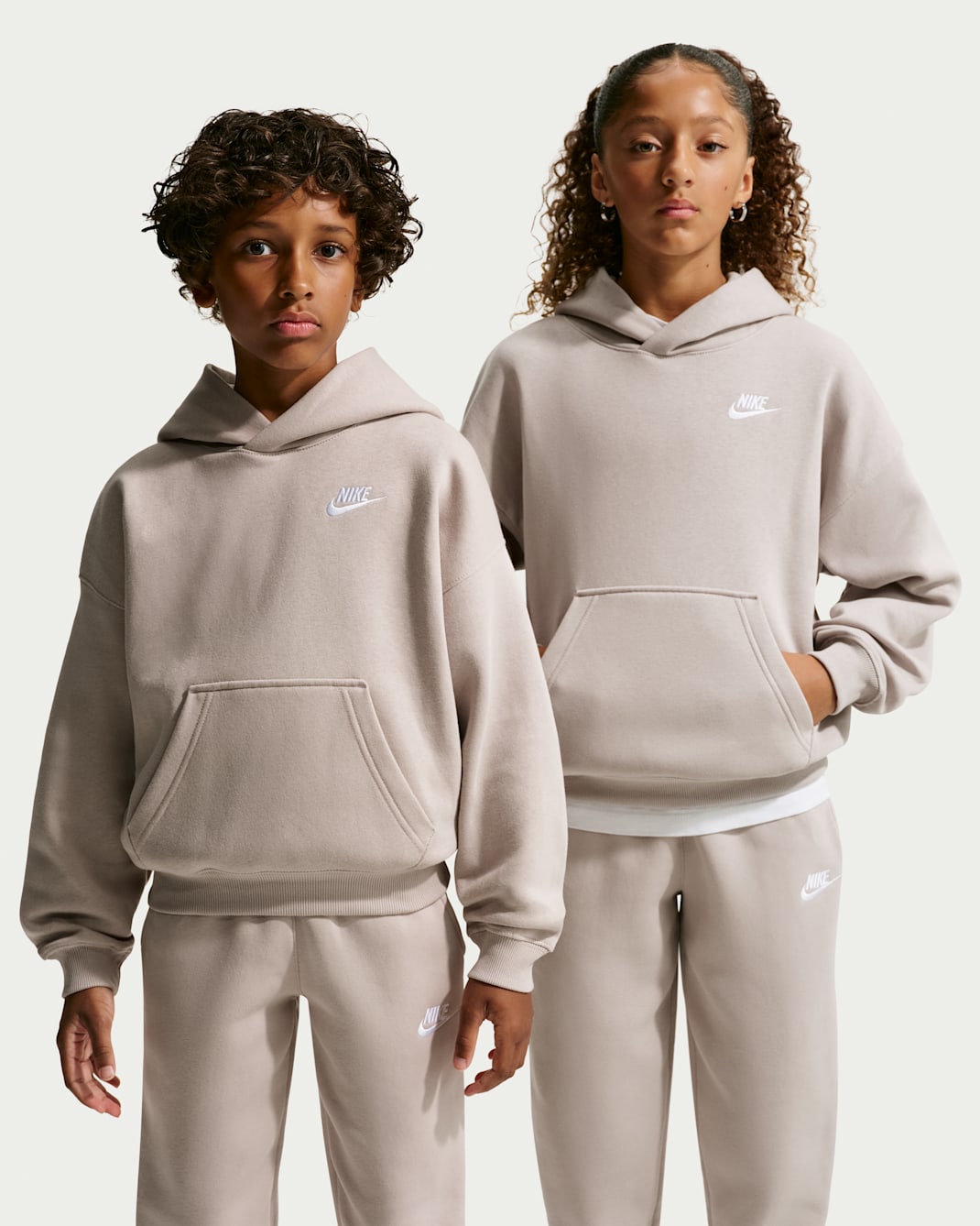 Nike Sportswear Club Fleece Oversize-Hoodie (ältere Kinder) - Moon Particle/Weiß