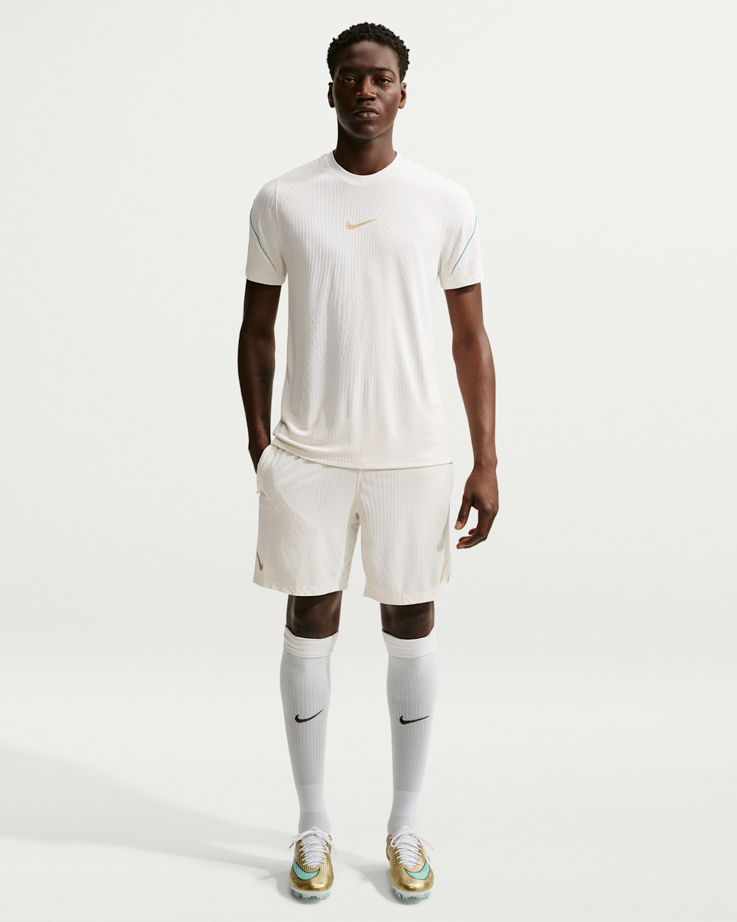Shorts da calcio in maglia Dri-FIT ADV Nike Strike Elite – Uomo - Sail/Elemental Gold/Rio Teal/Oro metallizzato