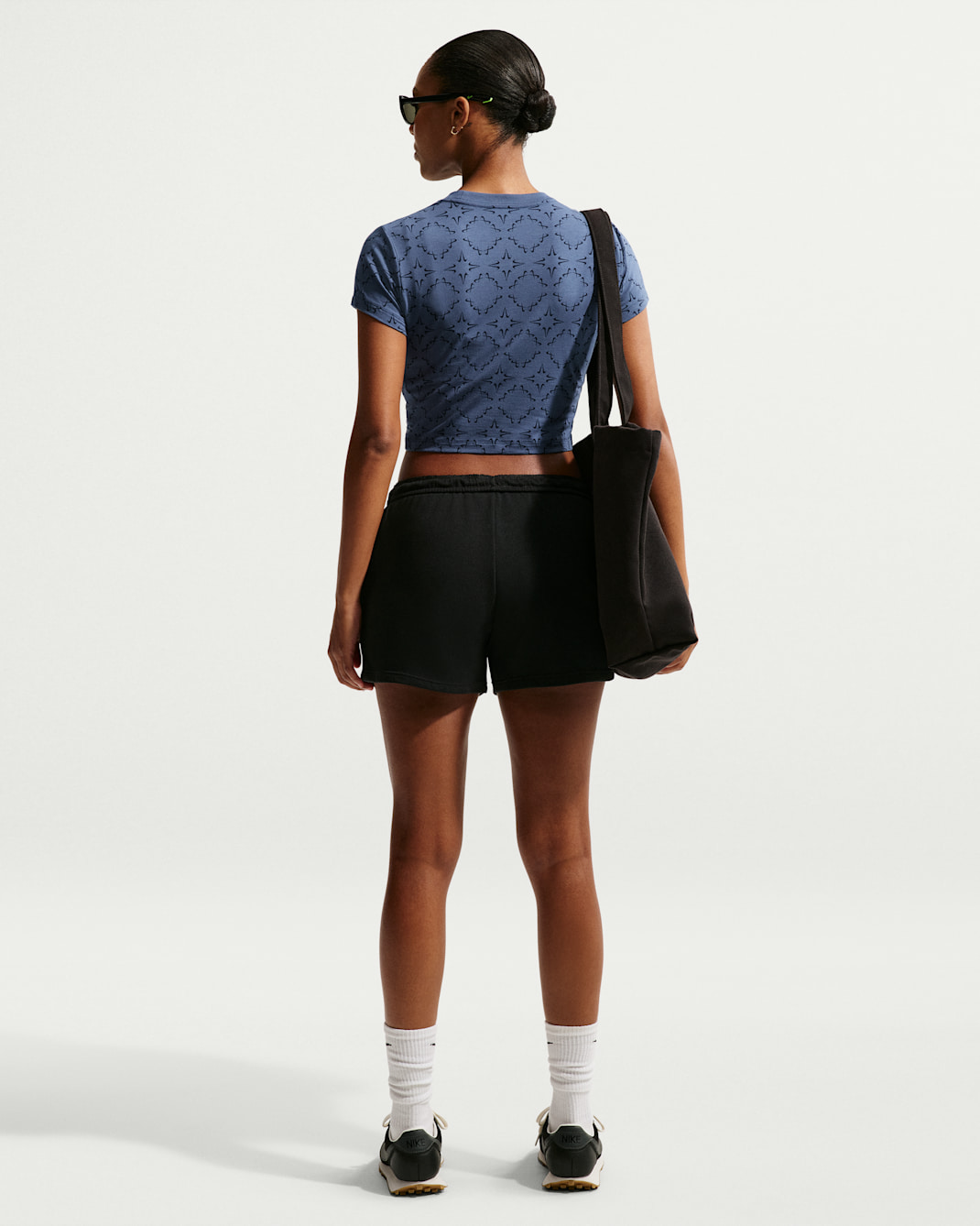Nike Sportswear Chill Knit Women's Slim Cropped T-Shirt