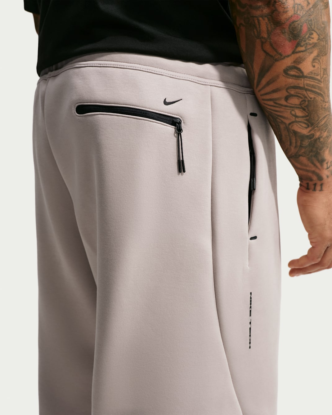 Nike Tech Men's Loose Fleece Pants