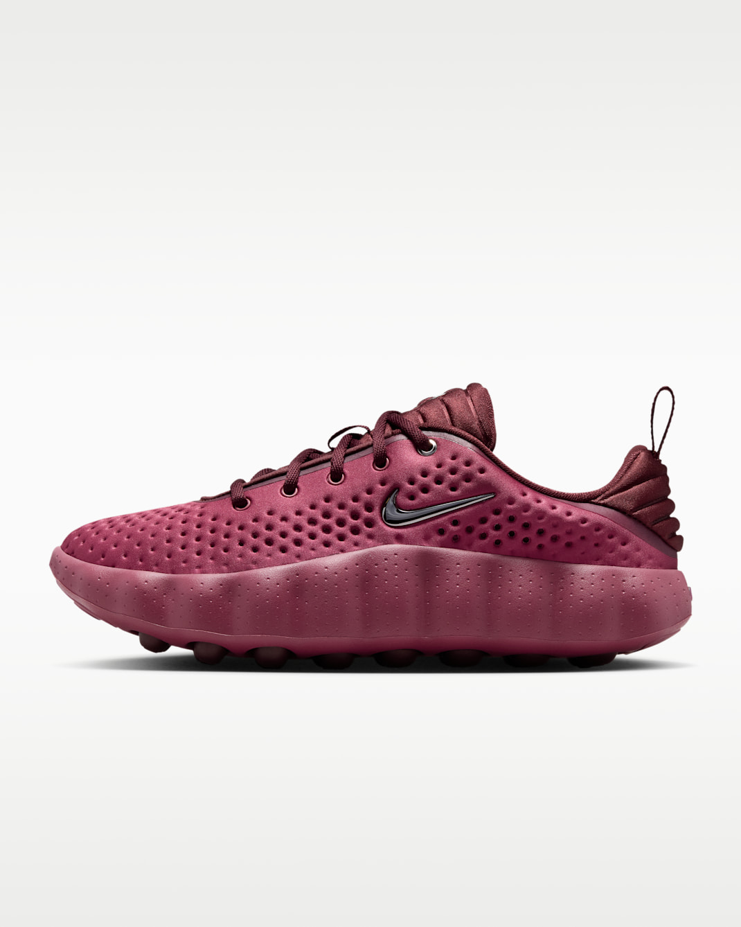 Nike Mind 002 Women's Pregame Shoes - Pink Smoke/Mystic Dates/Light Magenta/Metallic Silver