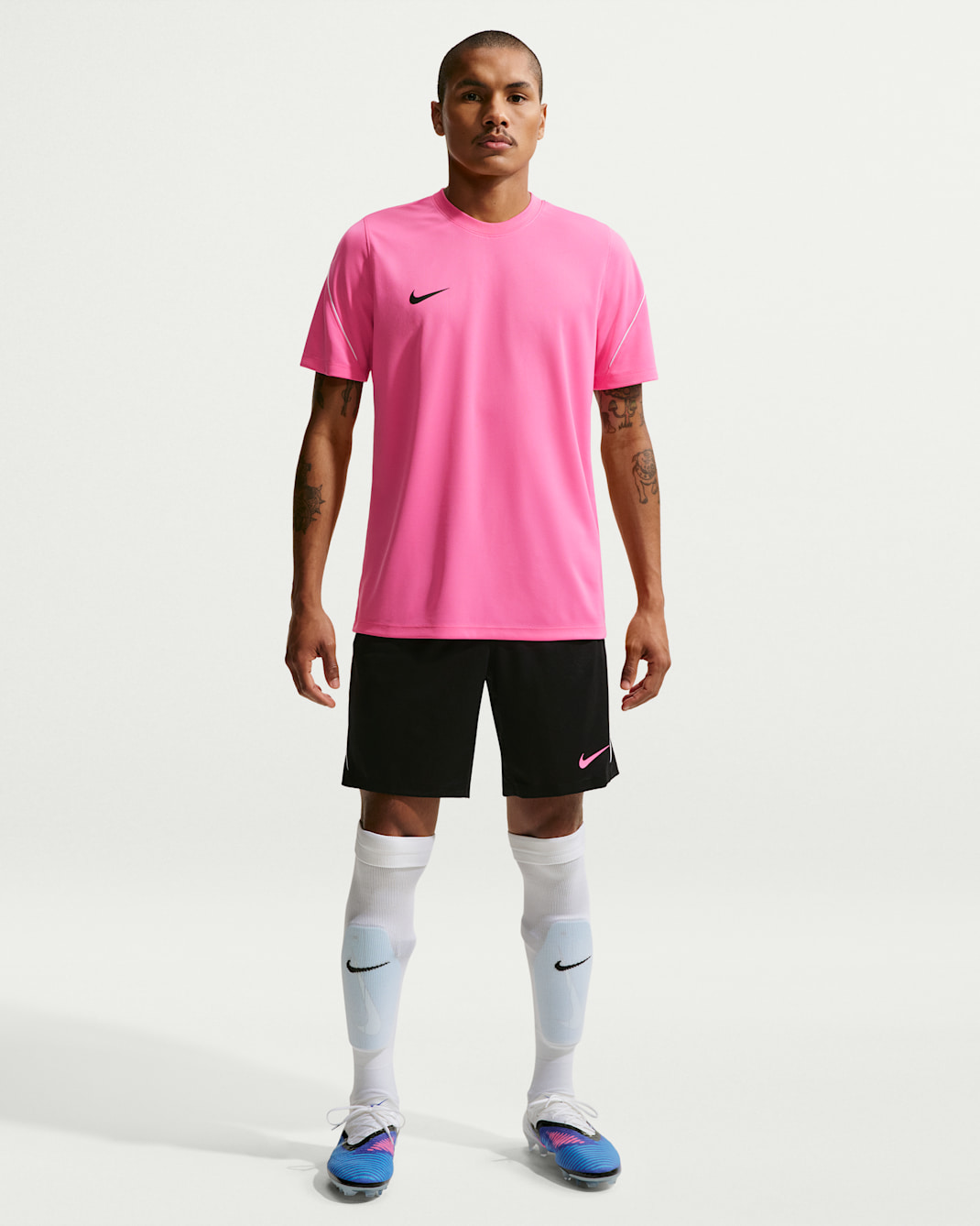 Męskie spodenki piłkarskie Dri-FIT Nike Strike - Czerń/Pinksicle/Pinksicle/Pinksicle