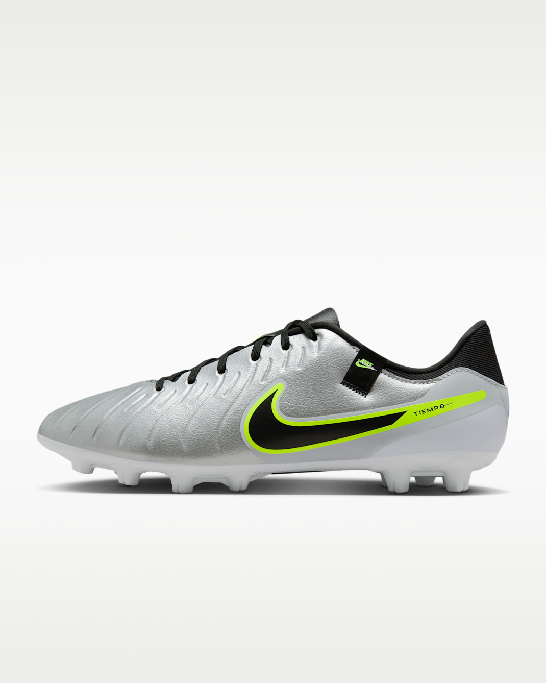ナイキ ティエンポ レジェンド 10 アカデミー ハードグラウンド ローカット サッカースパイク - メタリックシルバー/ボルト/ブラック