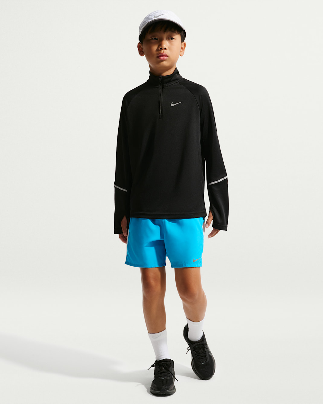 Nike Miler Older Kids' Dri-FIT Training Shorts - Light Current Blue/Glacier Blue