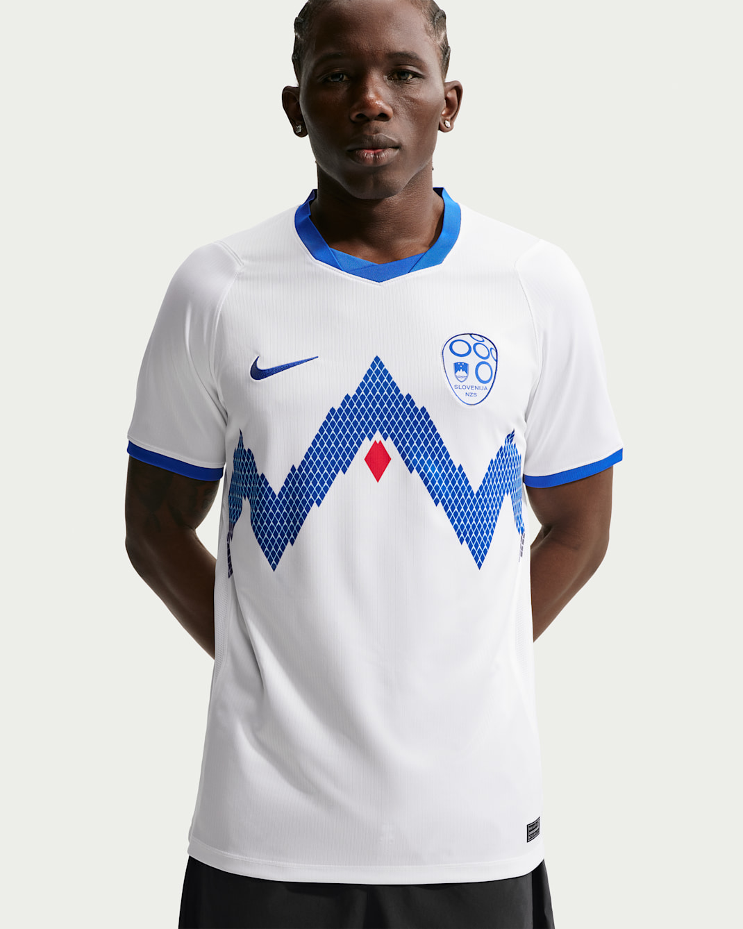 Slovenia 2026 Stadium Home Men's Nike Dri-FIT Football Replica Shirt - White/Hyper Royal/Hyper Royal