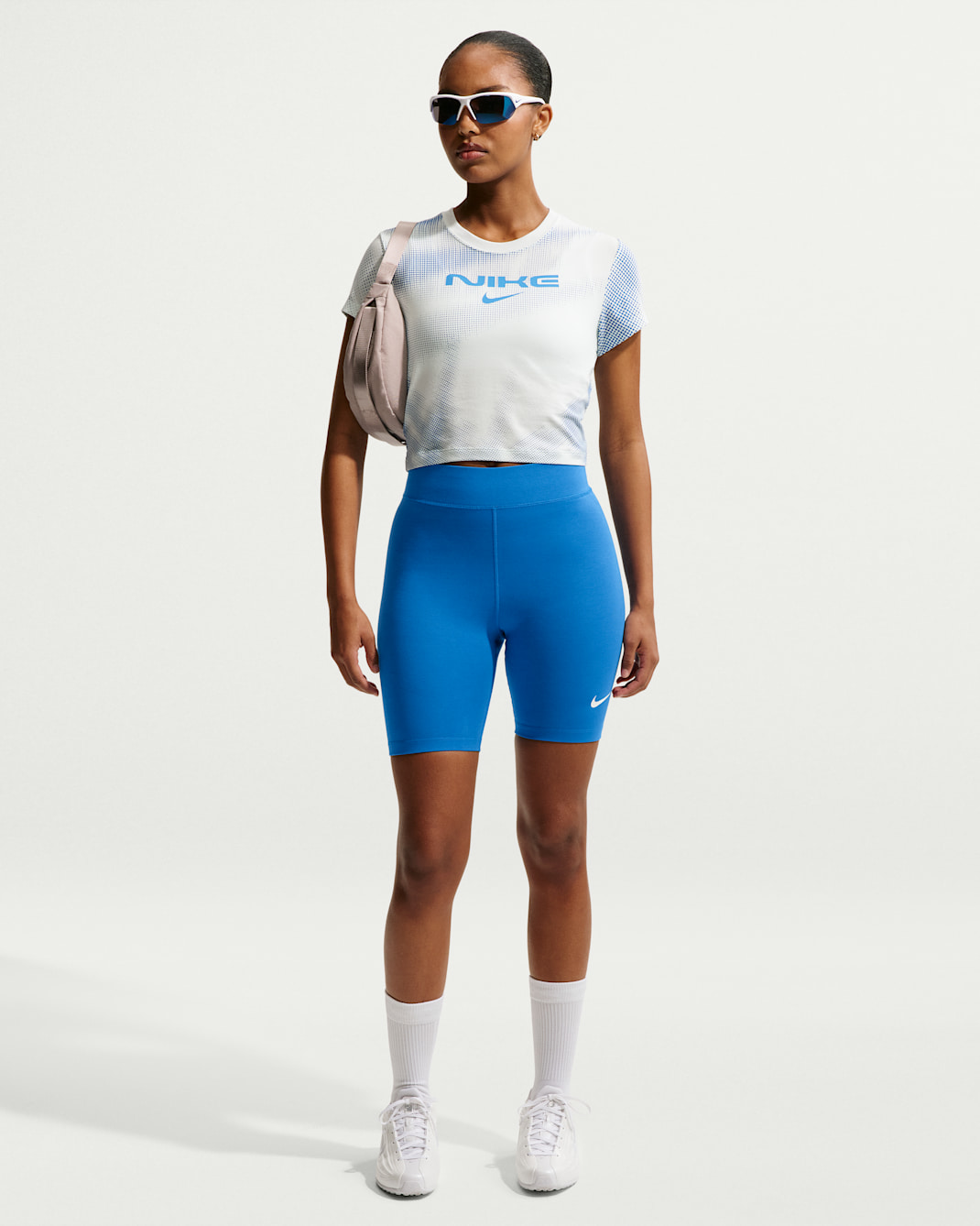 Nike Sportswear Classic Women's High-Waisted 8" Biker Shorts - Light Photo Blue/Sail