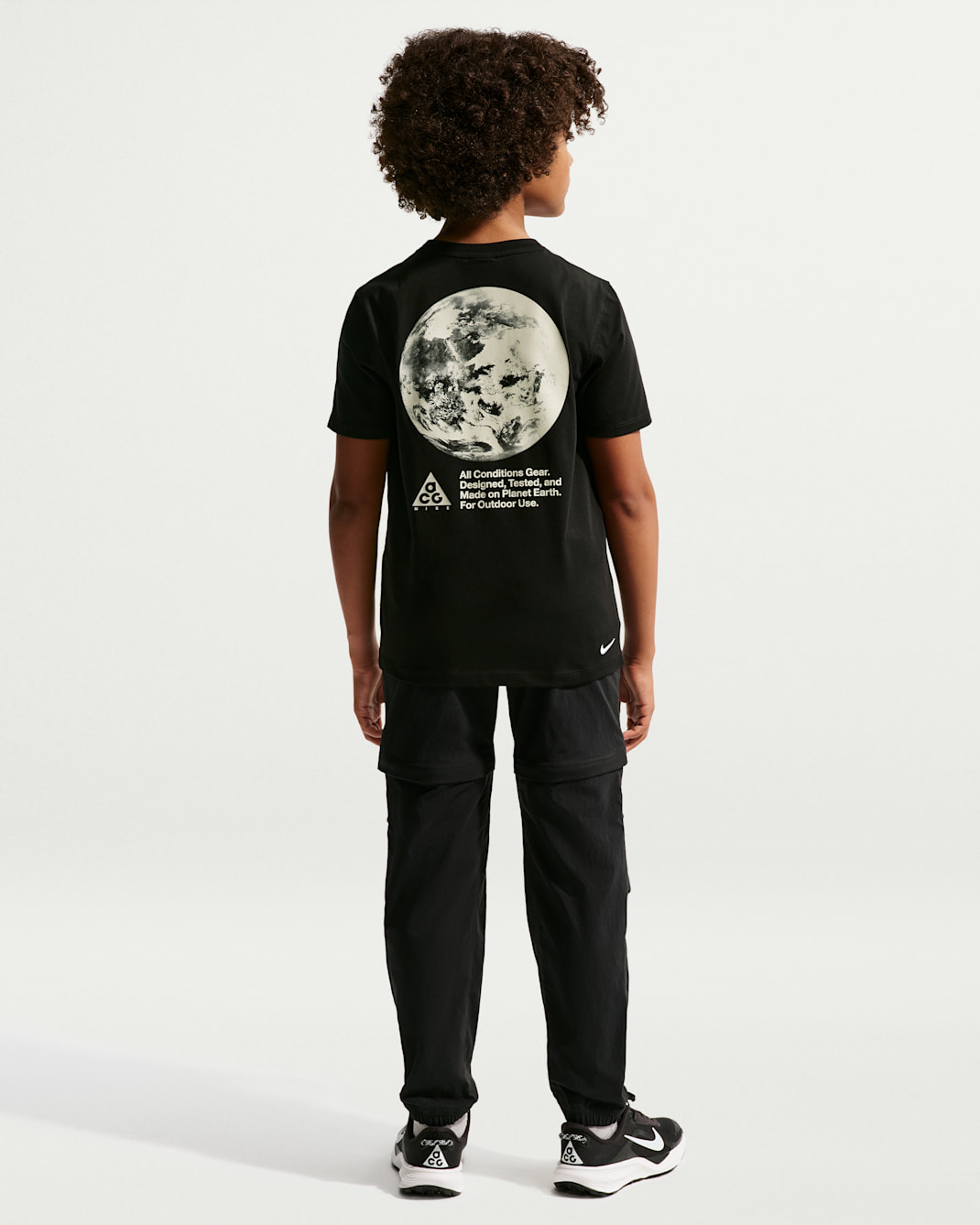 Nike ACG Big Kids' Dri-FIT Planet Earth T-Shirt