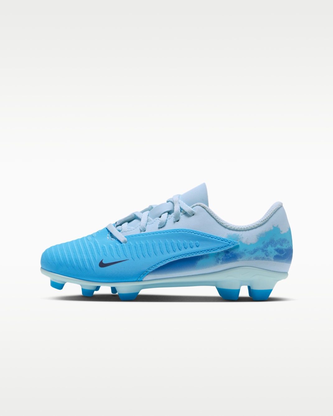 Chaussure de foot multi-surfaces à crampons Nike Jr. Phantom 6 Low Club "Erling Haaland" pour enfant - Baltic Blue/Glacier Blue/Blue Eclipse