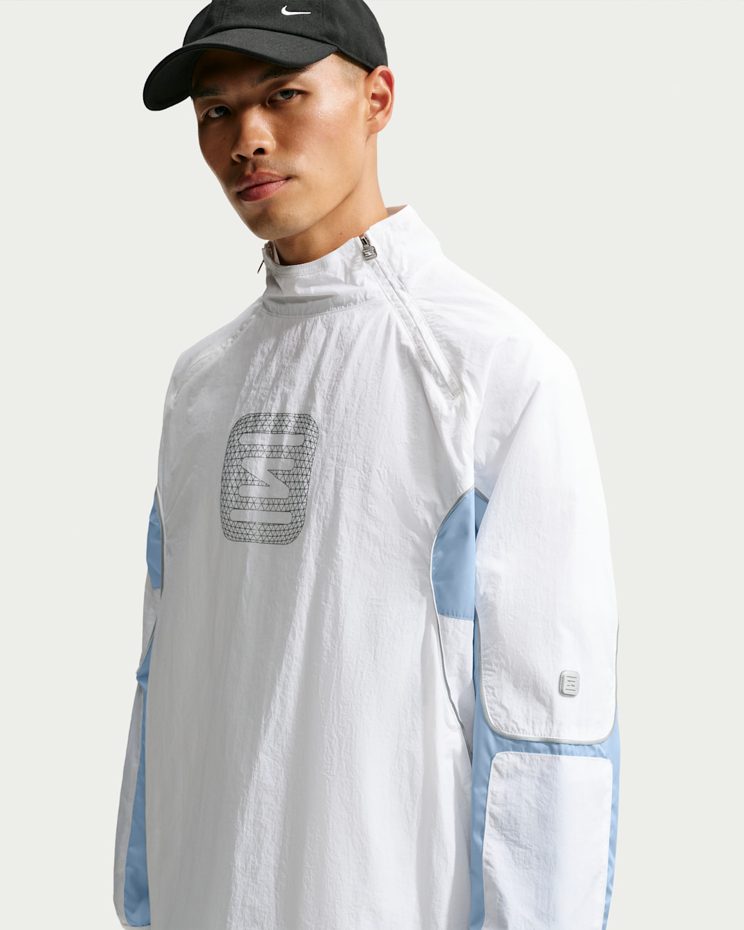 Nike Sportswear Men's Woven Jacket - White/Light Armoury Blue/Wolf Grey