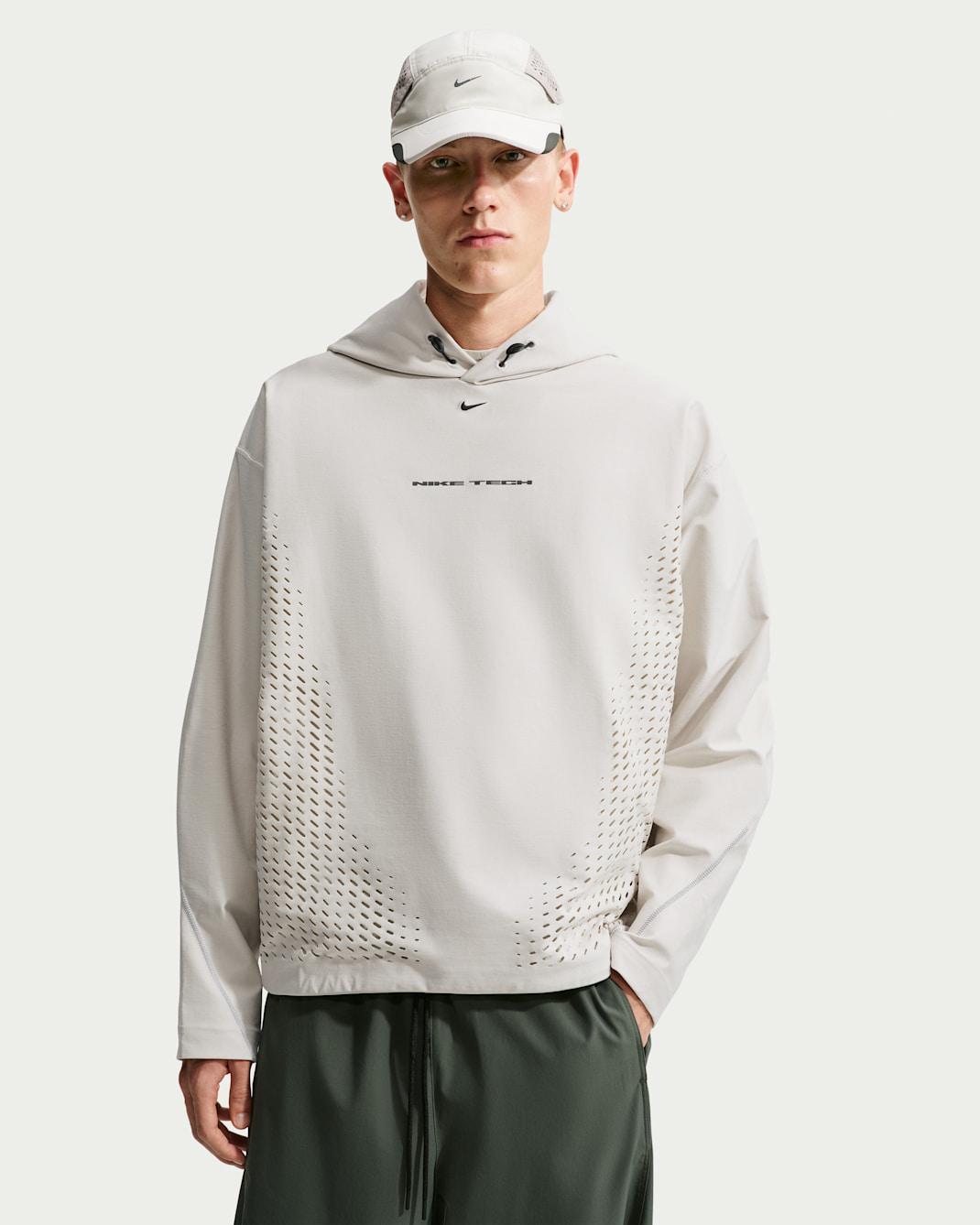 Sweat à capuche Dri-FIT en maille Shori Nike Tech pour homme - Light Bone/Noir