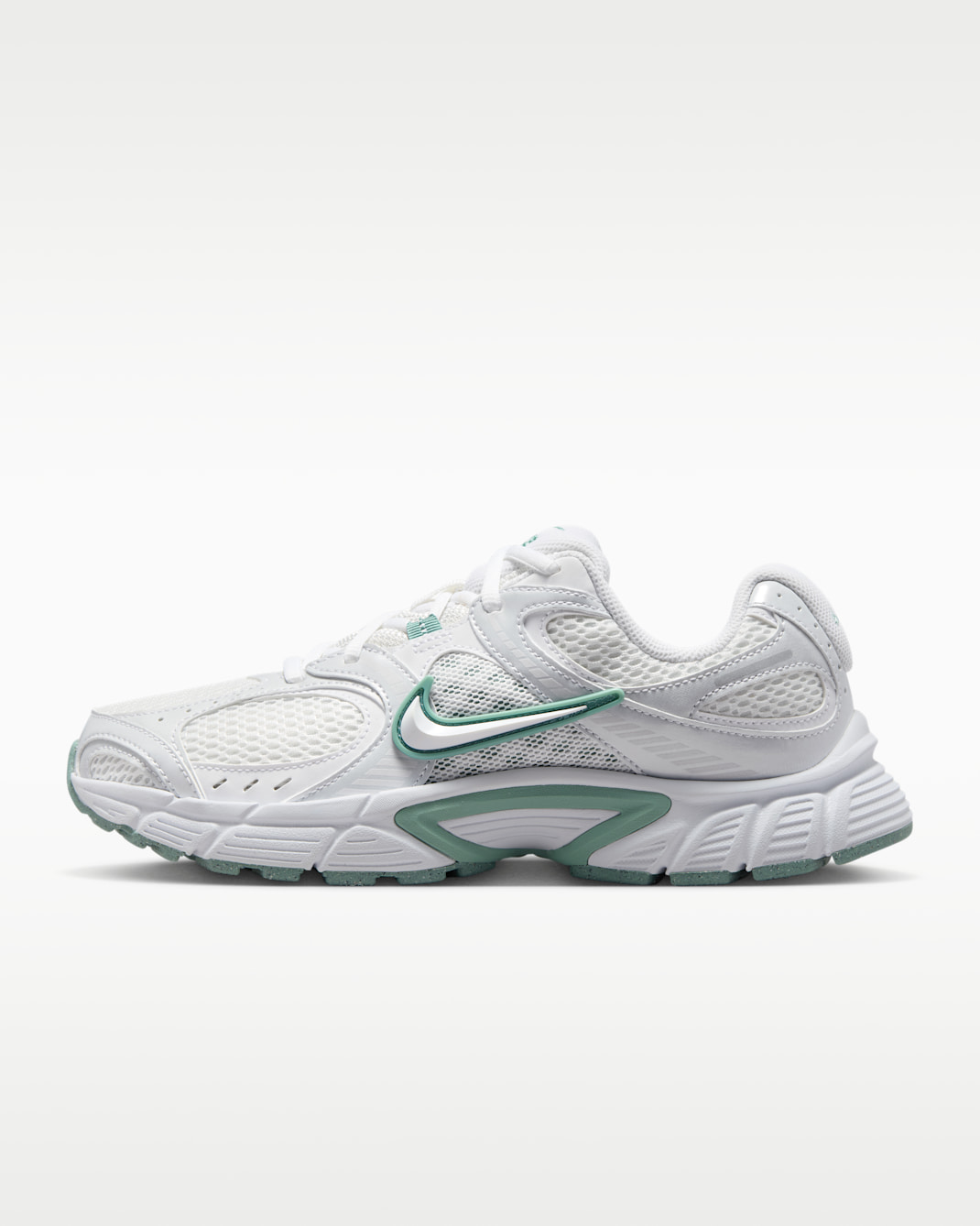 Tenis con detalles reflejantes para mujer Nike V5 RNR - Blanco cumbre/Gris vasto/Cañón/Blanco