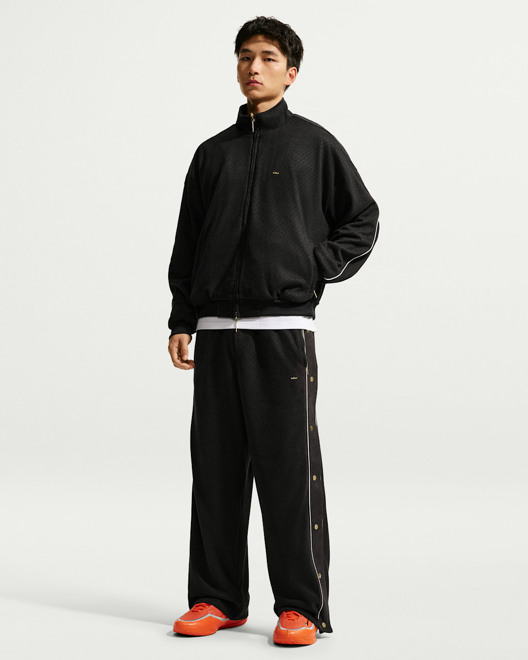 LeBron Men's Basketball Trousers - Black/Sail/Black