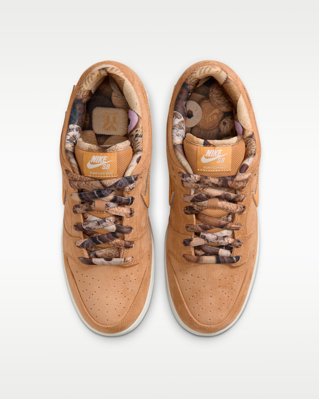 Nike SB Dunk Low Pro Skate Shoes