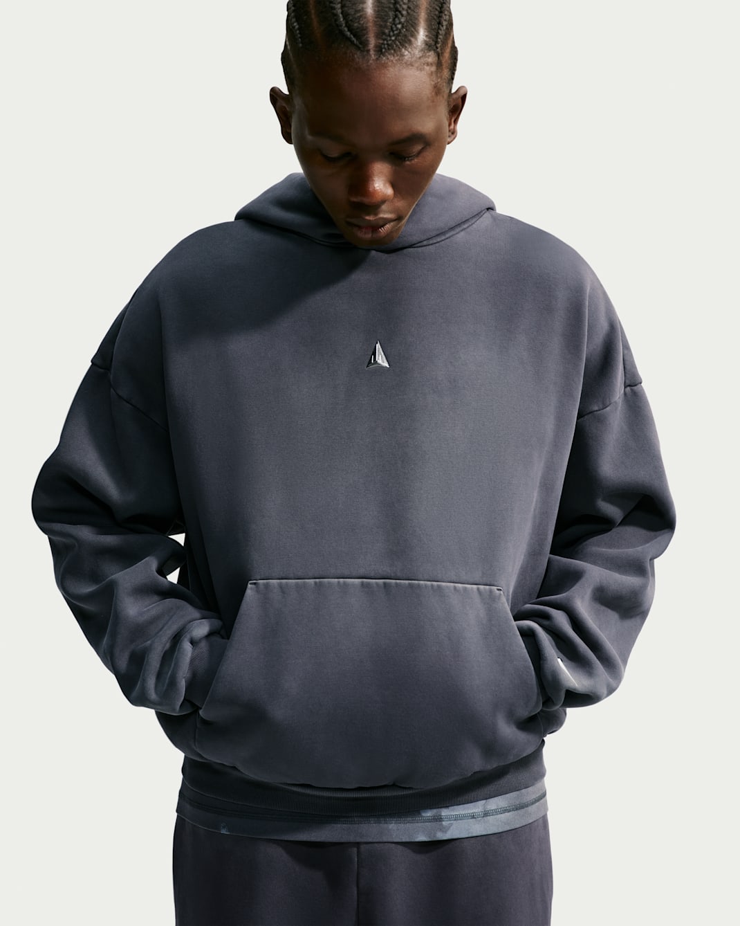 Ja Standard Issue Men's Therma-FIT Fleece Pullover Basketball Hoodie - Black/Ice Silver