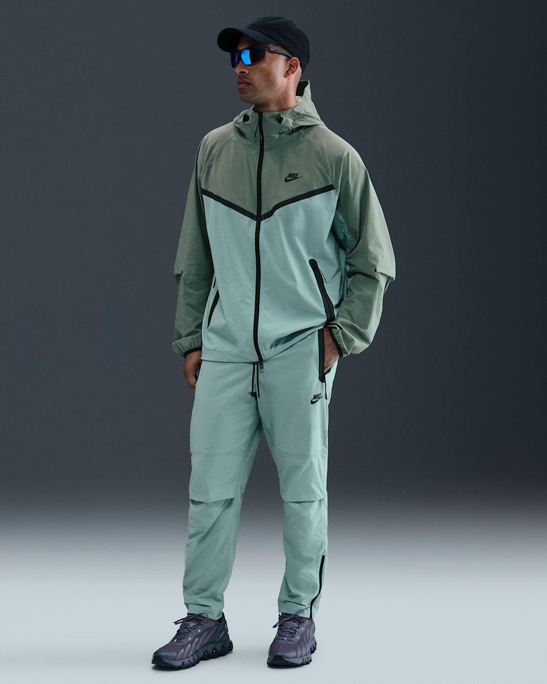 Pants de tejido Woven para hombre Nike Tech - Cañón/Negro