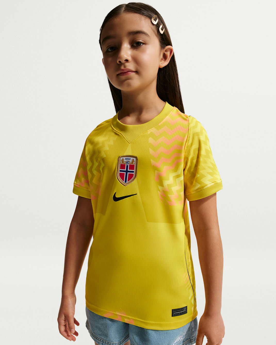 Norwegen 2026 Stadion Goalkeeper Nike Dri-FIT Replika kurzärmliges Fußballtrikot (ältere Kinder) - Lightning/Schwarz/Schwarz