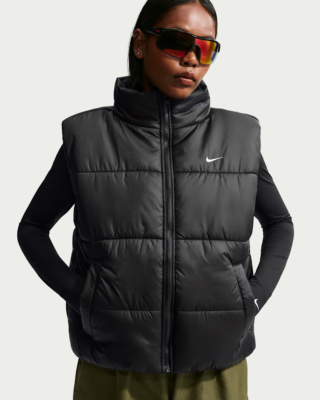 Veste sans manches ample Therma-FIT Nike Sportswear Classic Puffer pour femme - Noir/Blanc