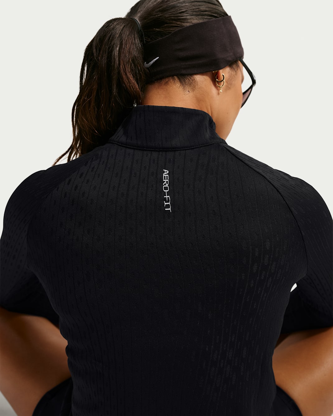 Nike Swift Aero-FIT Women's 1/2-Zip Running Top