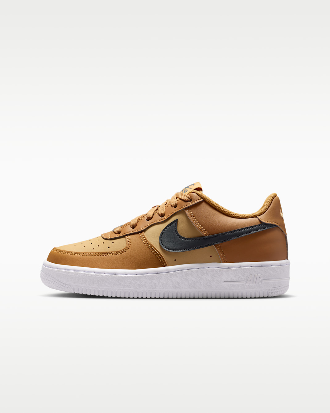 Nike Air Force 1 Older Kids' Shoes - Wheat/Club Gold/White/Anthracite