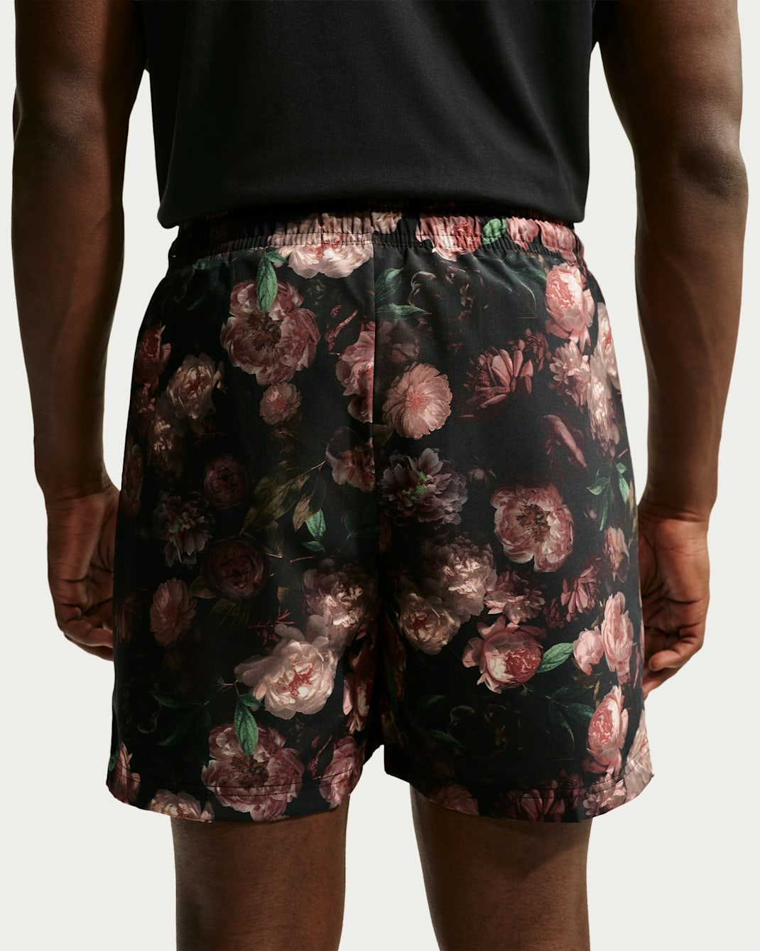 Nike Standard Issue Men's Dri-FIT 5" Basketball Shorts