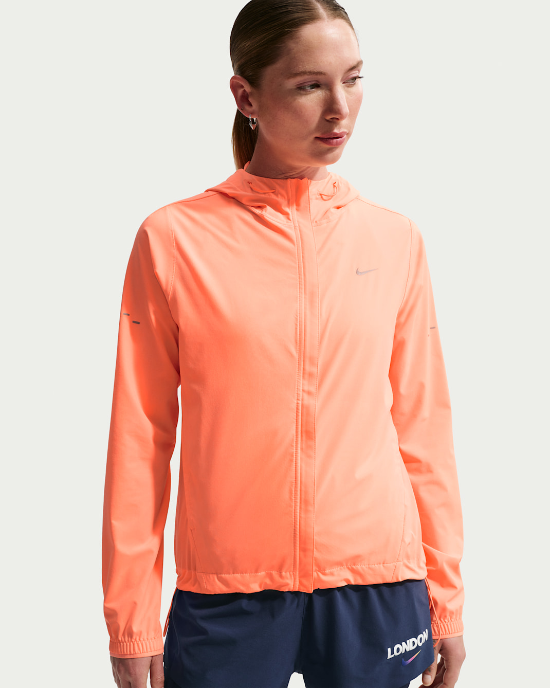 Nike Swift Women's Repel Packable Running Jacket - Orange Pulse