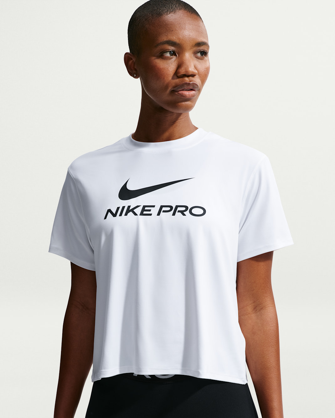 Nike Pro Women's Loose T-Shirt - White/Black