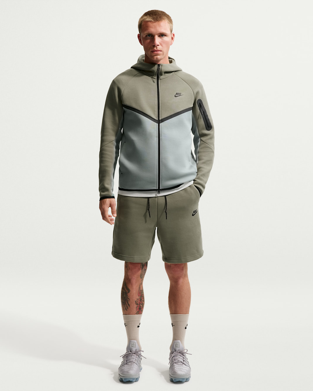Nike Tech Men's Fleece Shorts - Silver Sage/Black