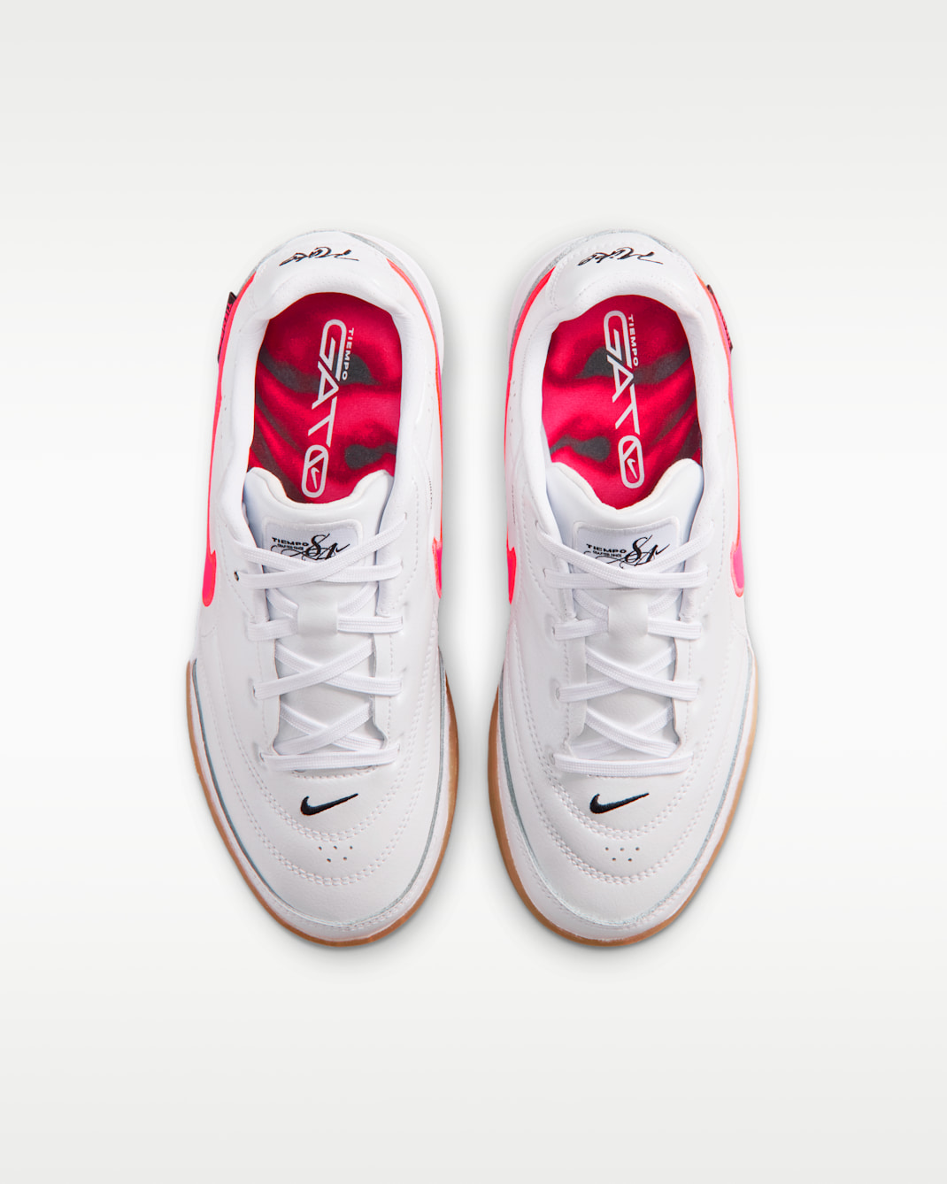 Nike Jr. Tiempo Streetgato Big Kids' Indoor/Court Low-Top Soccer Shoes