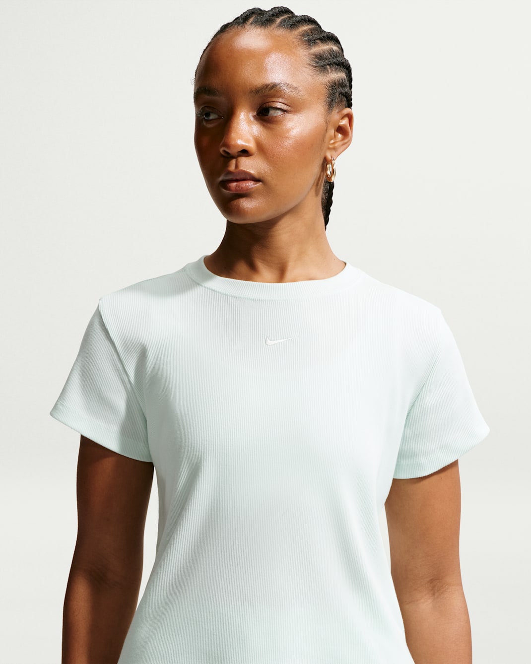 T-shirt à manches courtes côtelé et ajusté Nike Sportswear pour femme - Barely Green/Sail