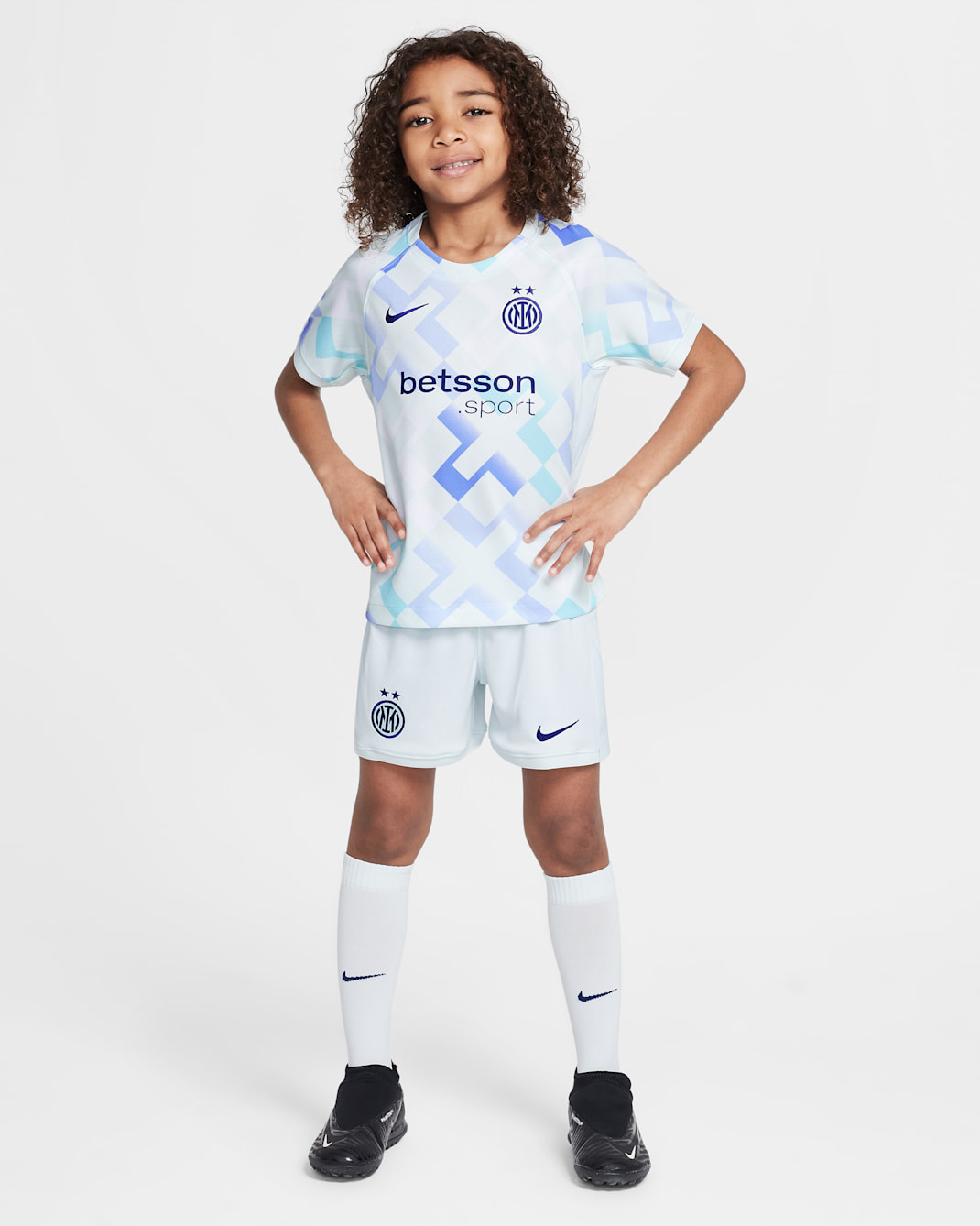 Inter Milan 2025/26 Stadium Away Younger Kids' Nike Football Replica 3-Piece Kit - Ghost Aqua/White/Blue Void